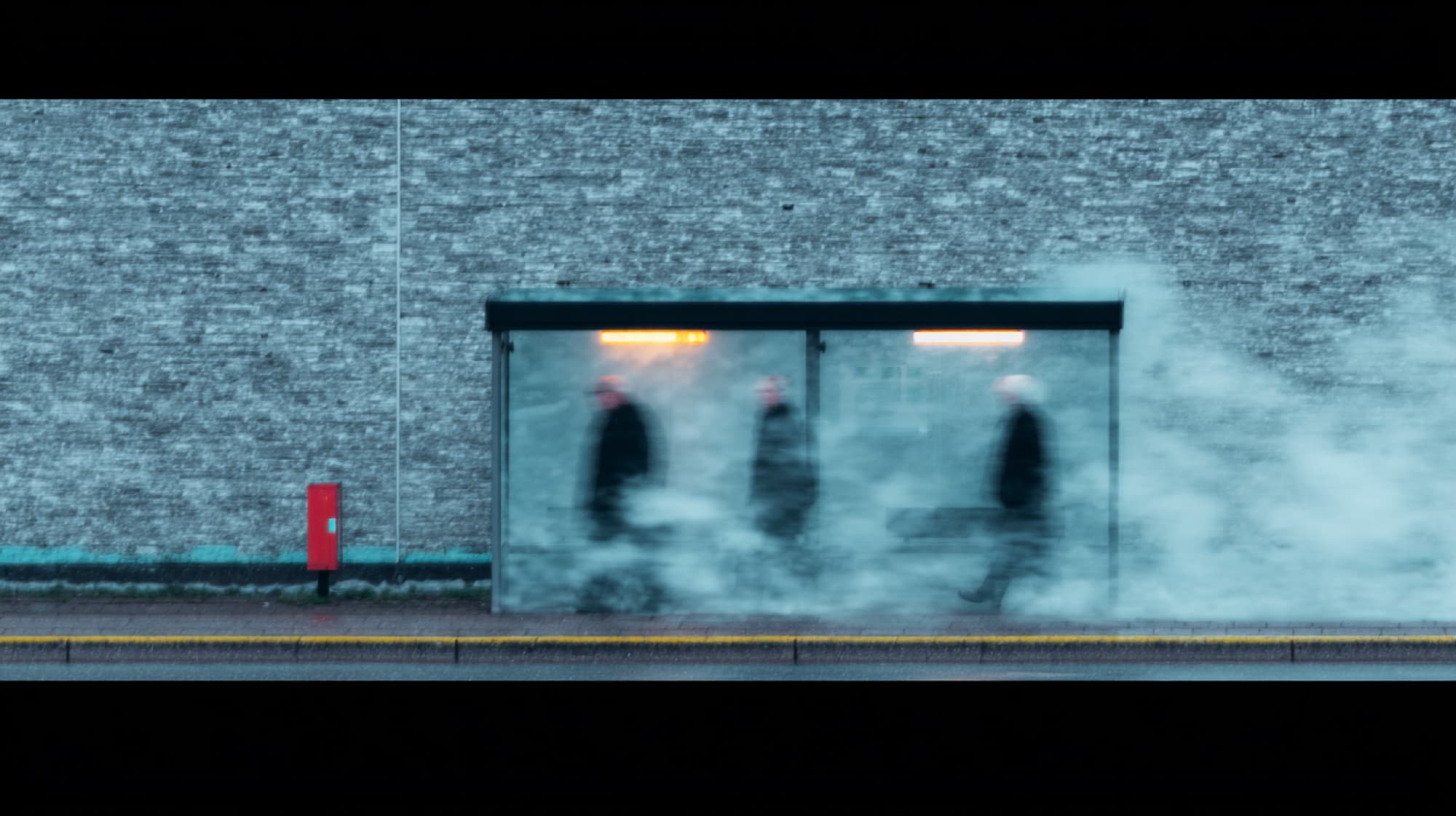 Busstoppested i morgendis